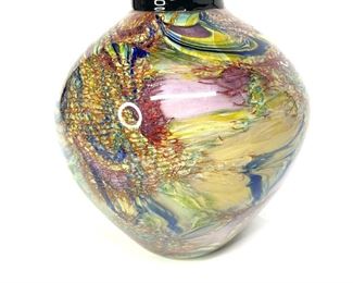 Glass Art Vase Signed by Mark Sigafoos	418012	8x9x9