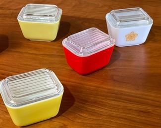 Lot of 6 Pyrex Vintage Refrigerator Dishes 7 lids 501 Ovenware Containers w/ Glass Lid	333406	3x3.25x4.25in ea