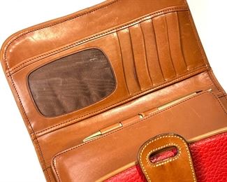 Dooney & Bourke Red Wallet	418040	4.5x7.5x1