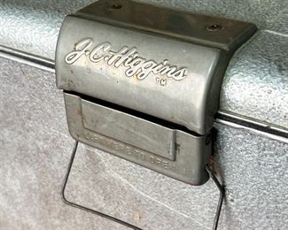 Vintage J.C. Higgins Aluminum Cooler Picnic Ice Chest	333415	15.75x23x13.25in