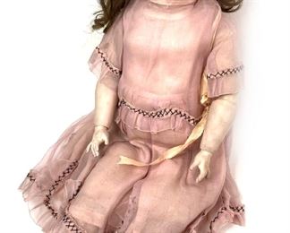 Antique Doll with Jointed Limbs and Open/Close Eyes  	222295	30x10x6