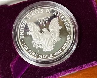 1986 Silver American Eagle One Dollar Coin 1oz .999 Silver Bullion Liberty 	331304