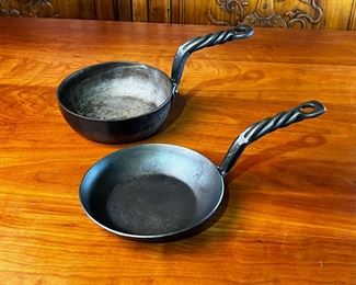 Lot of 2 McMurry Hand Forged Iron ware Skillets	222229	6.5x8x14 & 5x8x14
