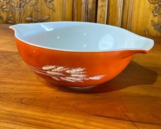 Lot of 2 Pyrex Bowls Autumn Harvest Wheat #443 and #444	222253	4.24x13x10 & 3.75x11x8.5