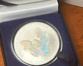 2010 Holographic Silver Dollar American Eagle Silver Coin 1oz .999 Fine Silver 	331353