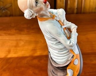 Giuseppe Armani Florence Clown Figurine on Wood Stand	418026	12x6x6