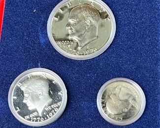3 coin 1776-1976 United States Bicentennial Silver Uncirculated Coin Set	331350