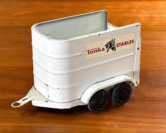 1960s Vintage Tonka Stables 52620 horse trailer Pressed Steel/Metal 	244029	3.75x4x6in