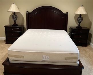 Sealy mattress and Boxspring 

93” x 66”
Headboard 59”H 