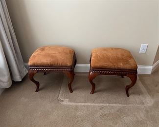 2 Stools
19” x 16” x 18”H 