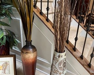 Glass floor vase 