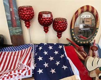 Decor & flags