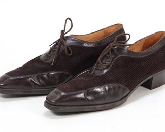 5012: Gravati Brown Corduroy Oxford Heels Size 10M