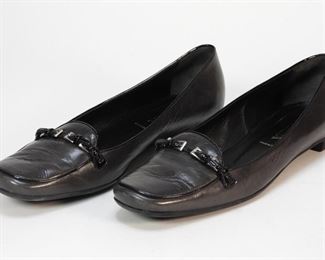 5024: Prada Capretto Old Black Leather Loafers size 9
