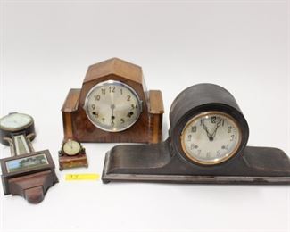 93: 4 vintage clocks