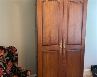 F13 - $550. Measures 23” wide x 42” wide x 86” tall. Wright Table Company. Drawers and shelves are adjustable. Gorgeous solid wood piece. Will need 2 strong people to move. 