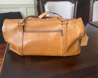 $95. Vintage Hartmann Leather Bag in good vintage condition. Has some wear and marks on the inside. Still sturfy with lots of life left!