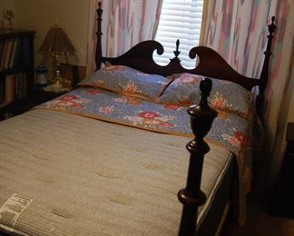 FULL SIZE VINTAGE BED - NEWER MATTRESS (FROM OCTOBER)