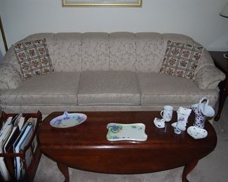 SOFA (HAS MATCHING SWIVEL ROCKER), DROP LEAF COFFEE TABLE, BROYHILL END TABLE, COLLECTIBLES