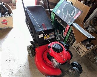  CRAFTSMAN LAWN MOWER