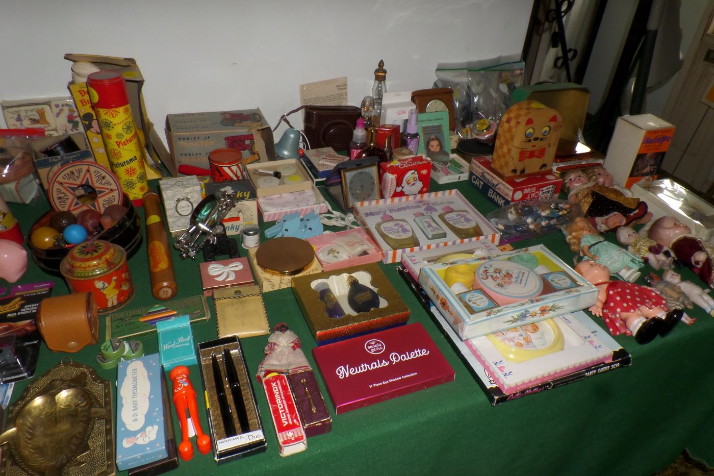 Daisy Estate Sales in Penfield, NY starts on 6/8/2023
