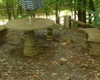 Concrete round table w/3 benches