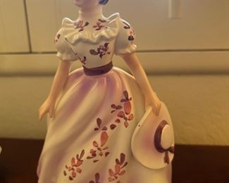 Lefton's Figurine