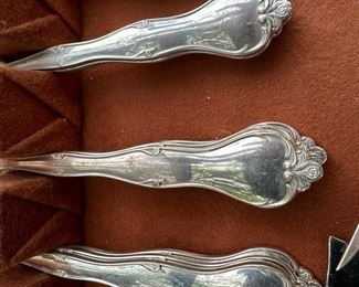 1961 Kirk Stieff "Carrollton" STERLING SILVER Flatware Set