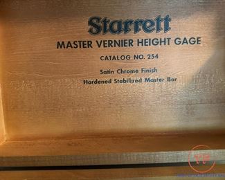 STARRETT No. 254 Master Vernier Height Gauge in Wooden Case