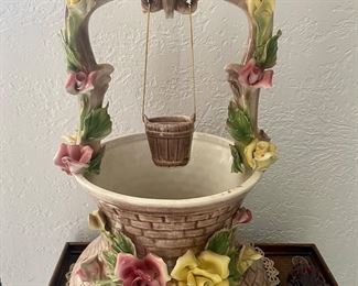 Capodimonte wishing well