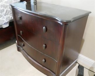 4-Poster Bed Frame and Matching Nightstands
