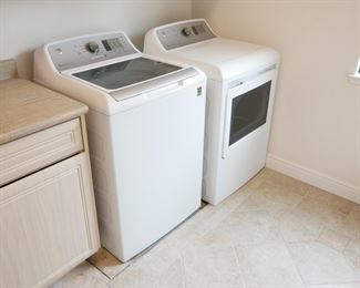 GE Washer & Dryer
