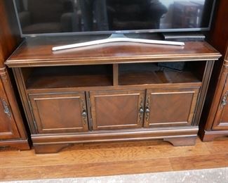 TV Stand
