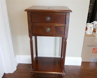 2-Drawer End Table

