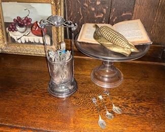 Corn door knocker, collector spoons, 