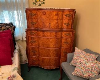 BEAUTIFUL TALL CHEST OF DRAWERS.  
