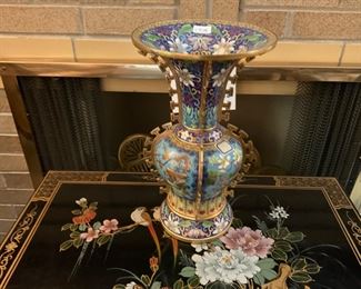 VERY NICE CHINESE VASE.  