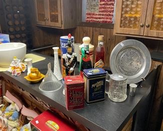 BAR COLLECTIBLES 