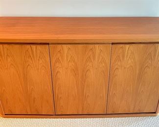 Mid Century Modern Danish Credenzt by Skovby in good condition with light wear and measuring 5' x18.5" x 32.75" 