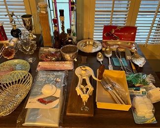 Antique meat grinder, tableware & decor