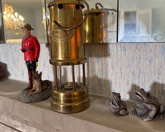 Lamp and Limelight Company brass lantern 8"H