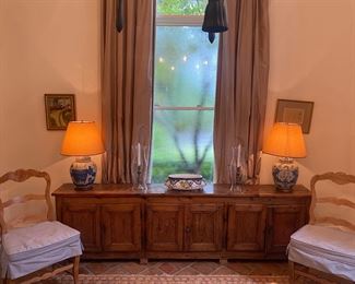 Wonderful French Provençal 18th century enfilade with six doors,  latch wood 