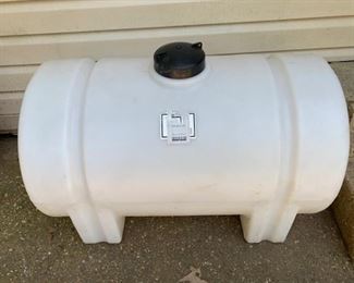 65-Gallon horizontal leg tank