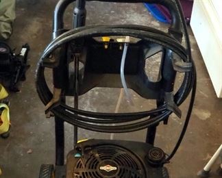 Brute Gas Powered Pressure Washer, Model 020554 With Briggs And Stratton Motor, Powers Up