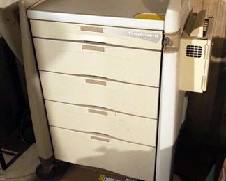 Arteomick Rolling Five Drawer Medical Treatment Cart, 48" x 42" x 24"
