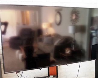 Onn. Roku 58" 4UHD Smart TV With Remote, Model # 100005844