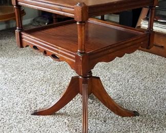 Tiered Pedestal Accent Tab le With Brass Claw Feet, 26" x 18" x 18"