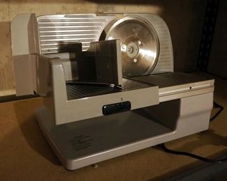 Chef's Choice Premium Electric Slicer, Model 610