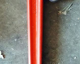 Pittsburgh 24" Pipe Wrench