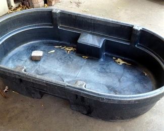 Rubbermaid 50 Gallon Polyvinyl Tank